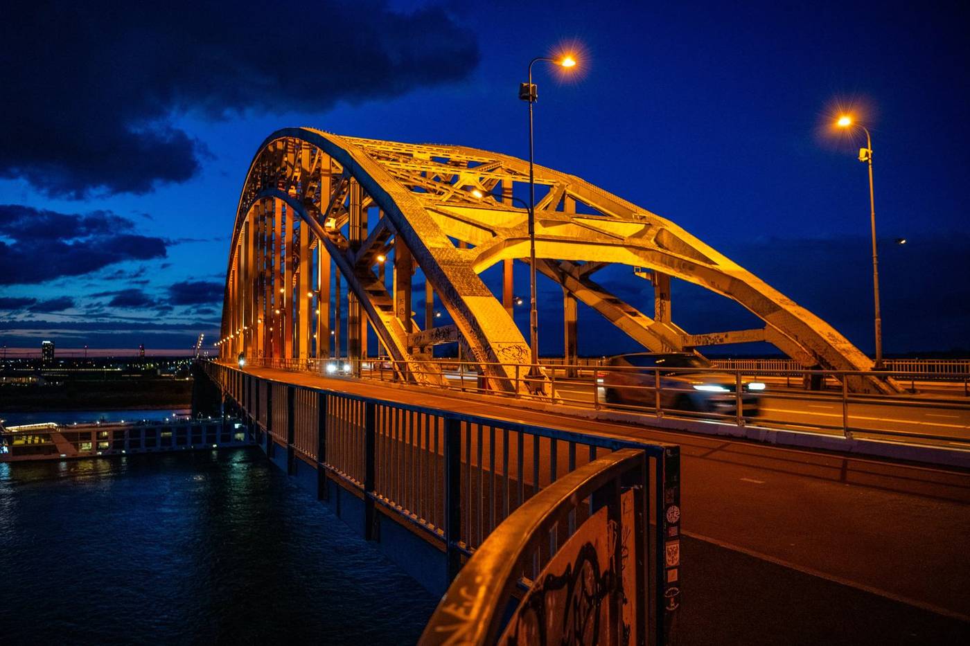 Nimègue, Waalbrug